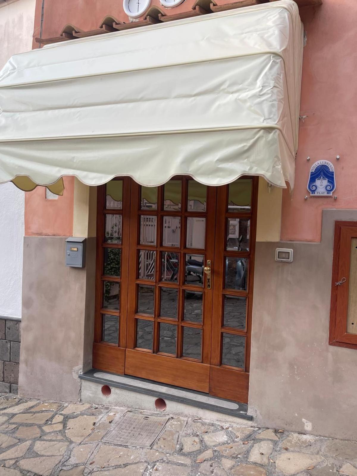 Apartamento Insula Lubrensis Flat Massa Lubrense Exterior foto